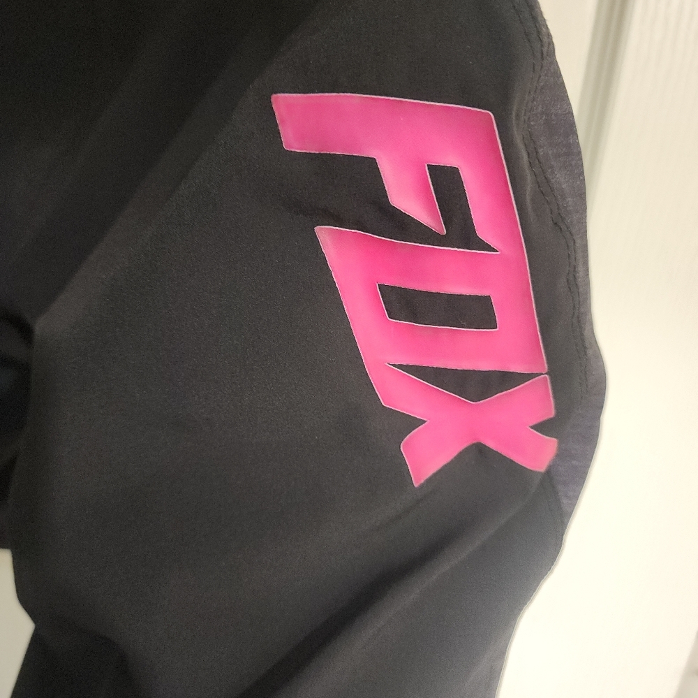 Fox Black and Pink Logo Shorts - Picture 4 of 6